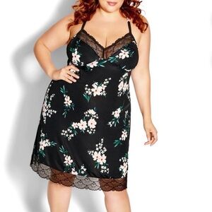 NWT City Chic • Elizabeth Nightie Chemise